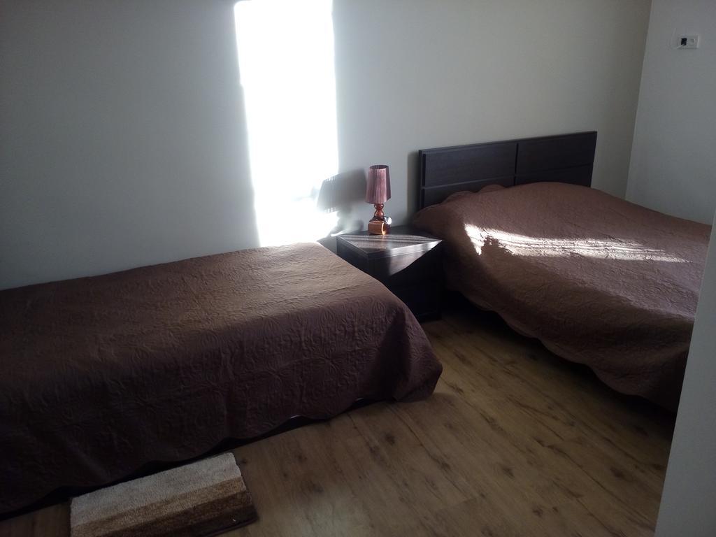Guest House Chirina Sighnaghi Εξωτερικό φωτογραφία