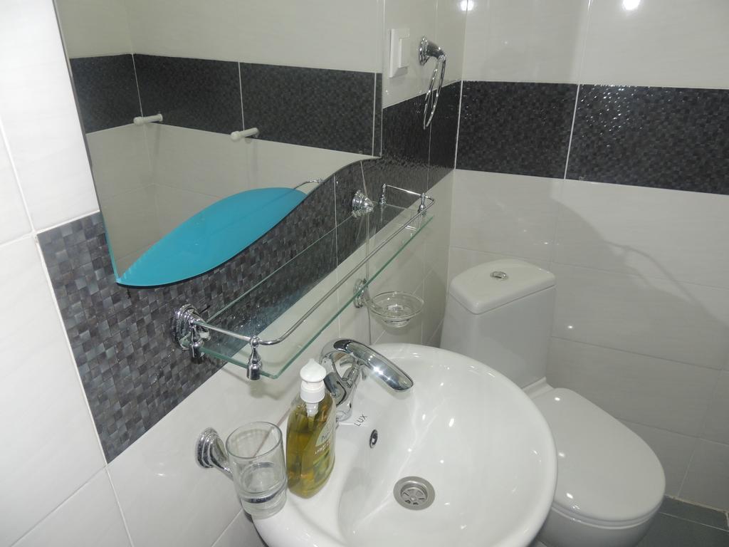 Guest House Chirina Sighnaghi Εξωτερικό φωτογραφία